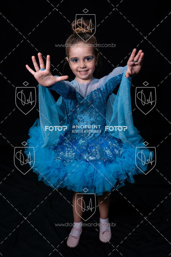 Buy your photos of the eventBelieve New York 2018 on Fotop