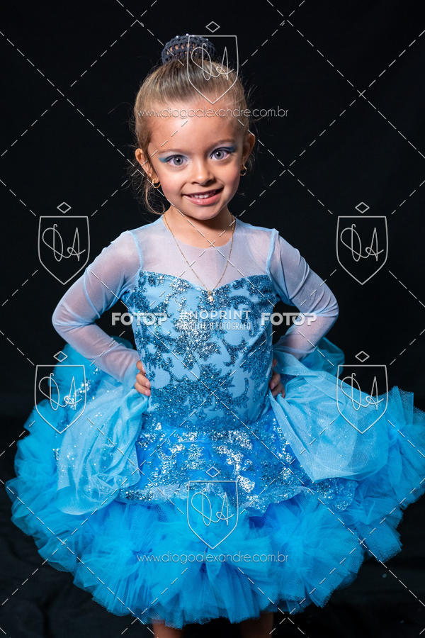 Buy your photos of the eventBelieve New York 2018 on Fotop