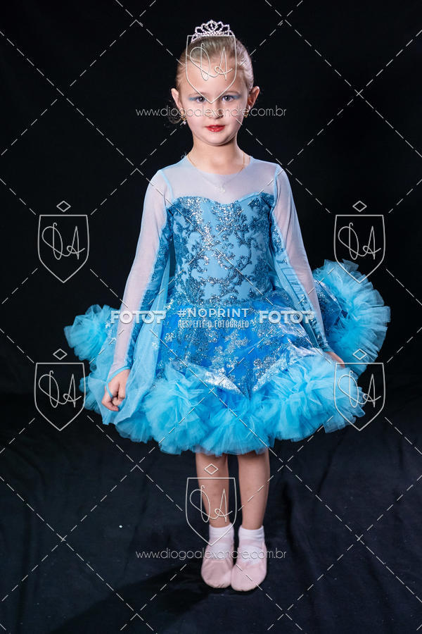 Buy your photos of the eventBelieve New York 2018 on Fotop