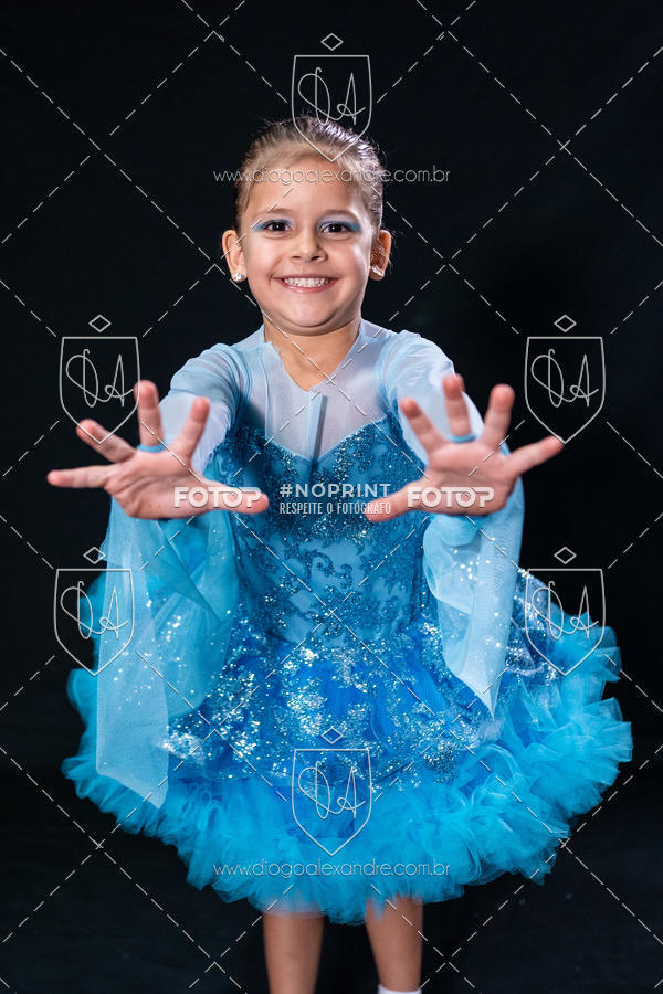 Buy your photos of the eventBelieve New York 2018 on Fotop