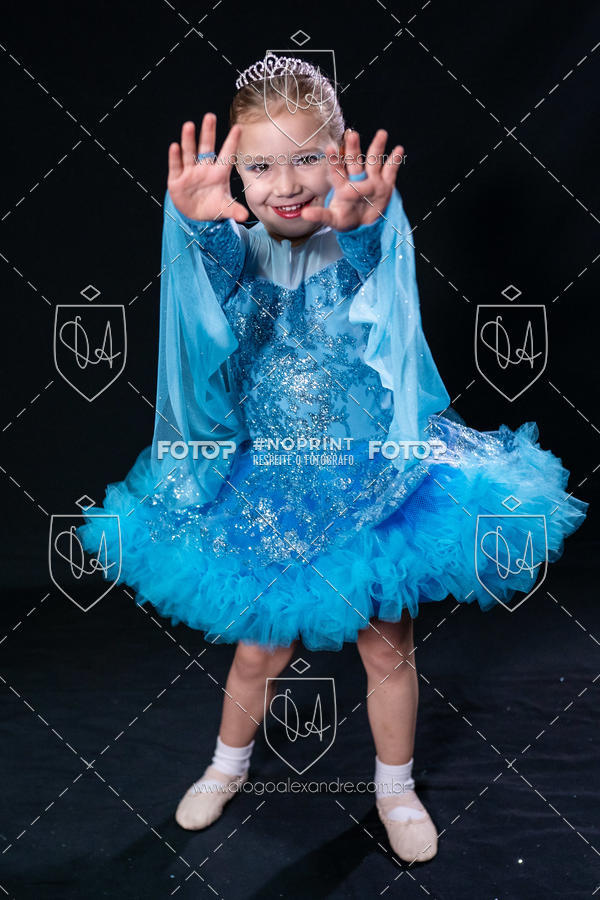 Buy your photos of the eventBelieve New York 2018 on Fotop