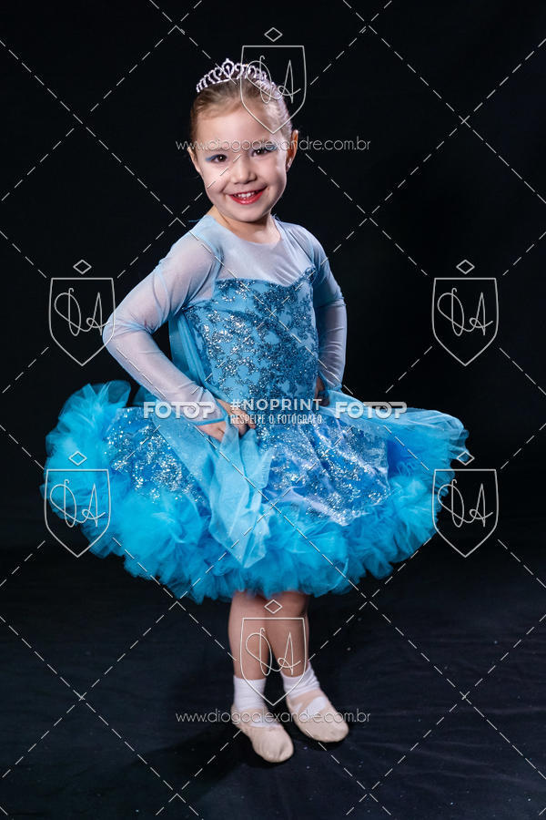 Buy your photos of the eventBelieve New York 2018 on Fotop