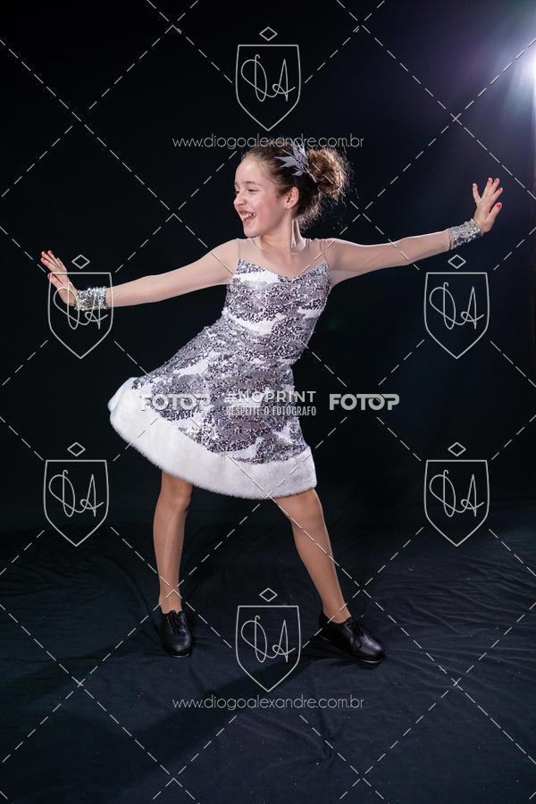 Buy your photos of the eventBelieve New York 2018 on Fotop