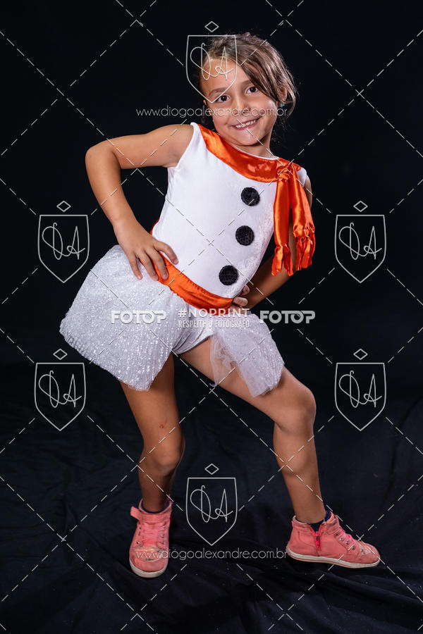 Buy your photos of the eventBelieve New York 2018 on Fotop