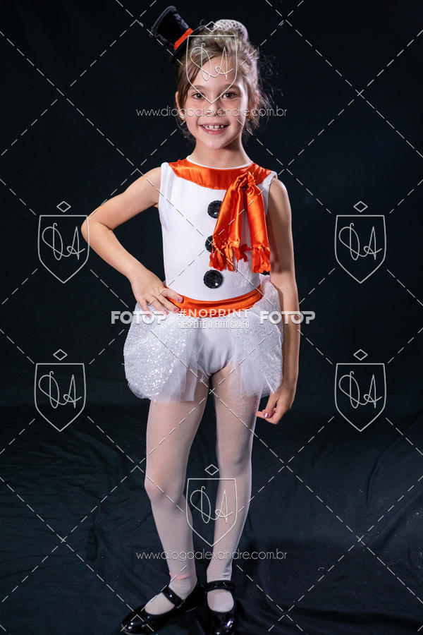 Buy your photos of the eventBelieve New York 2018 on Fotop