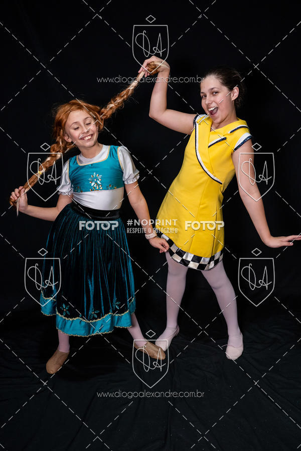 Buy your photos of the eventBelieve New York 2018 on Fotop