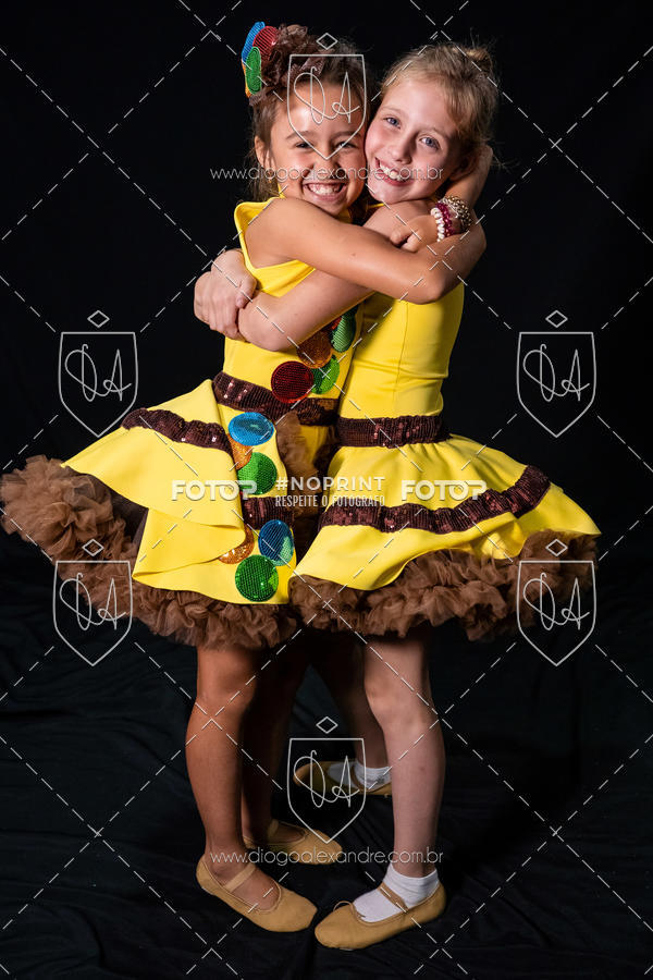 Buy your photos of the eventBelieve New York 2018 on Fotop