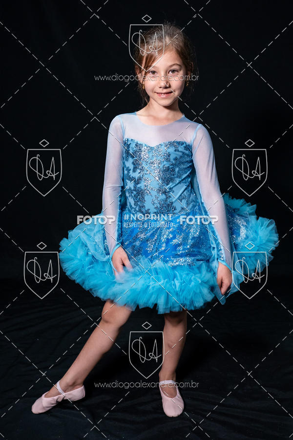 Buy your photos of the eventBelieve New York 2018 on Fotop