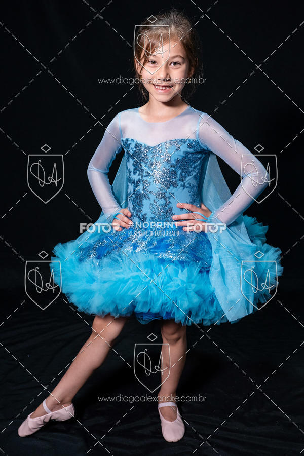 Buy your photos of the eventBelieve New York 2018 on Fotop