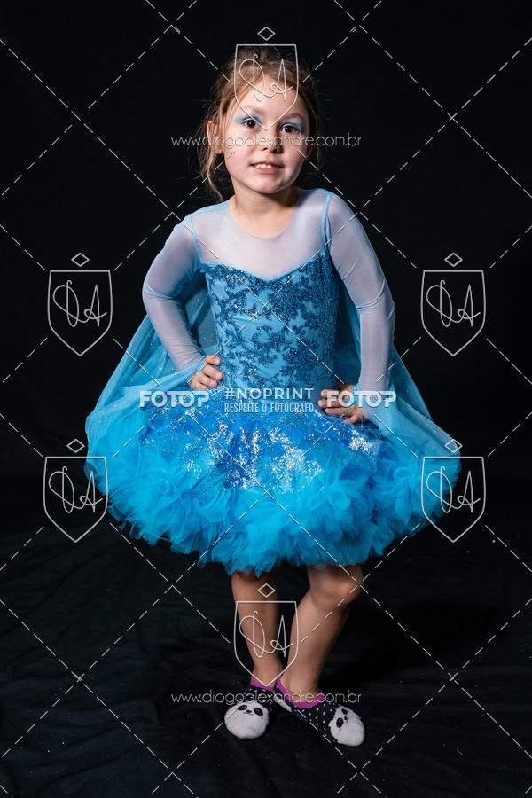 Buy your photos of the eventBelieve New York 2018 on Fotop