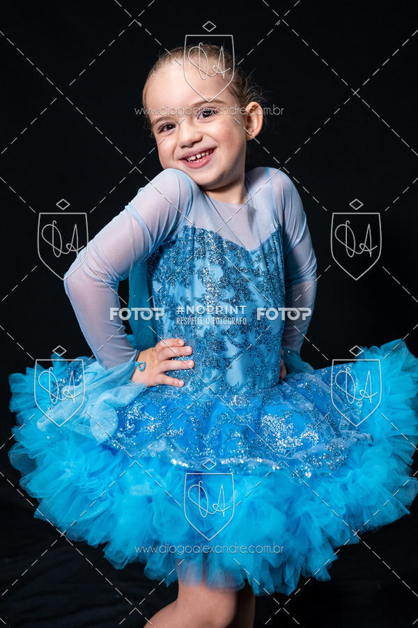 Buy your photos of the eventBelieve New York 2018 on Fotop