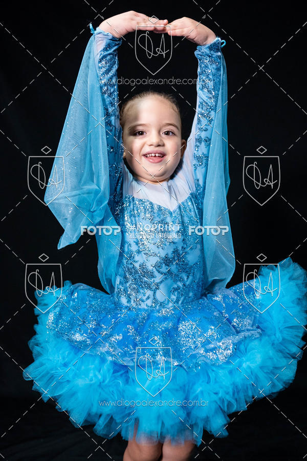 Buy your photos of the eventBelieve New York 2018 on Fotop