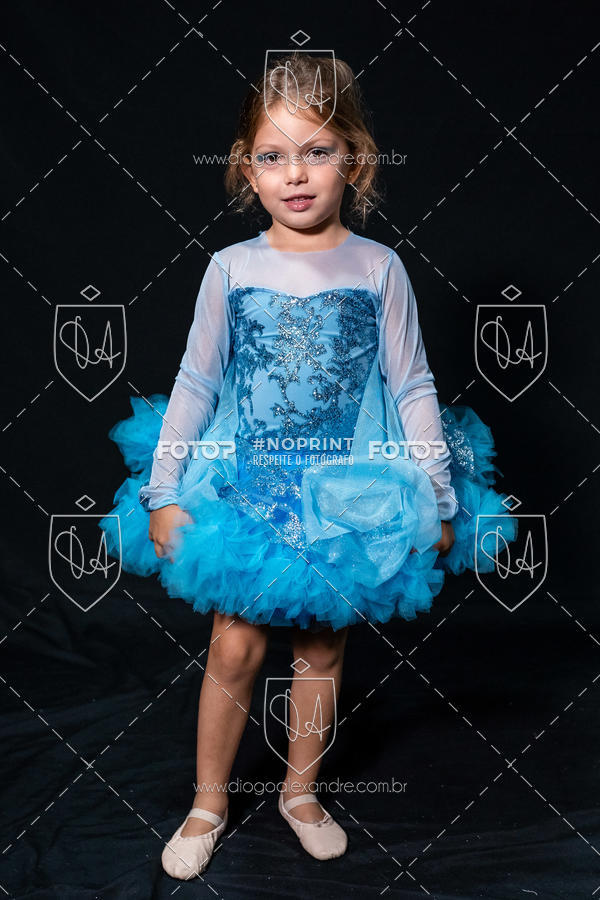 Buy your photos of the eventBelieve New York 2018 on Fotop