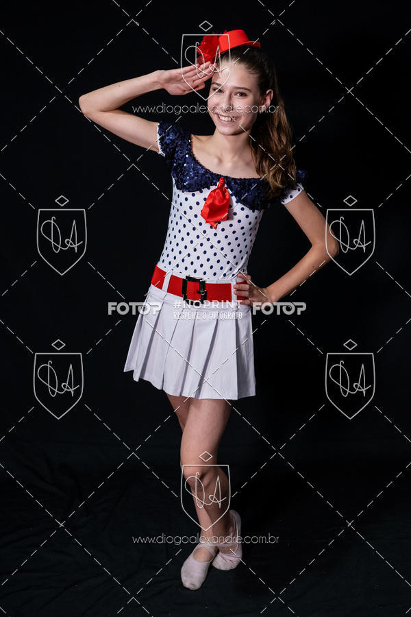 Buy your photos of the eventBelieve New York 2018 on Fotop