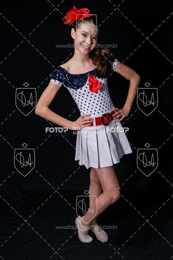 Buy your photos of the eventBelieve New York 2018 on Fotop