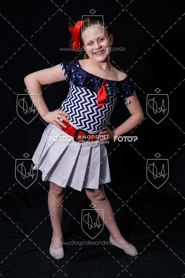 Buy your photos of the eventBelieve New York 2018 on Fotop