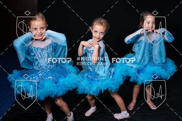 Buy your photos of the eventBelieve New York 2018 on Fotop