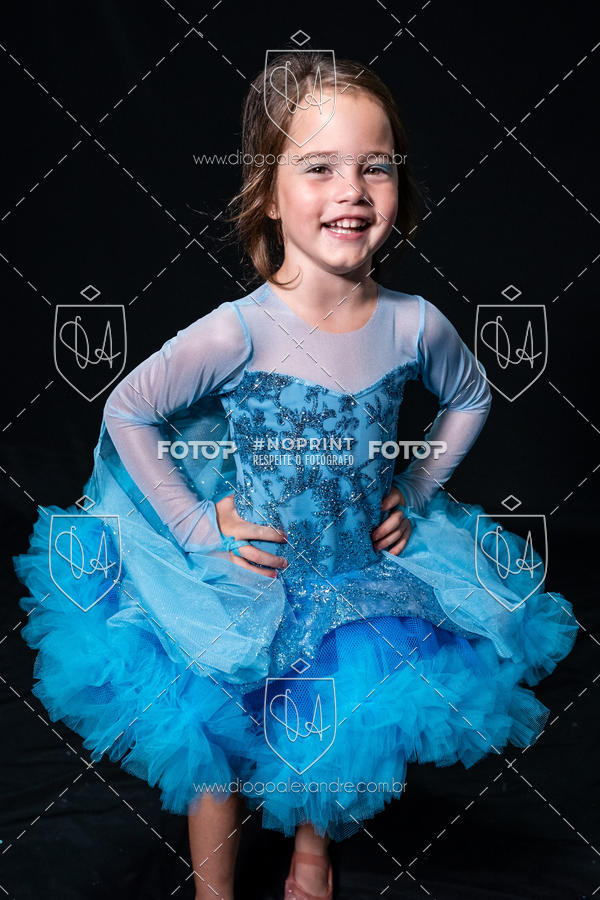 Buy your photos of the eventBelieve New York 2018 on Fotop