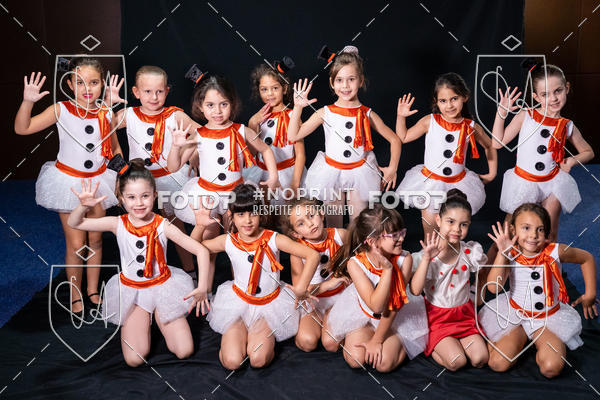 Buy your photos of the eventBelieve New York 2018 on Fotop