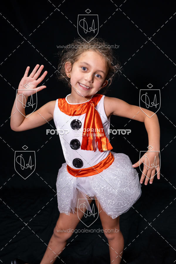 Buy your photos of the eventBelieve New York 2018 on Fotop