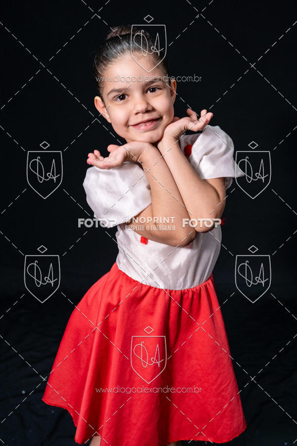 Buy your photos of the eventBelieve New York 2018 on Fotop