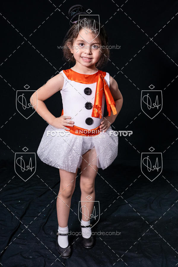 Buy your photos of the eventBelieve New York 2018 on Fotop