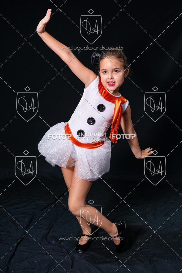 Buy your photos of the eventBelieve New York 2018 on Fotop