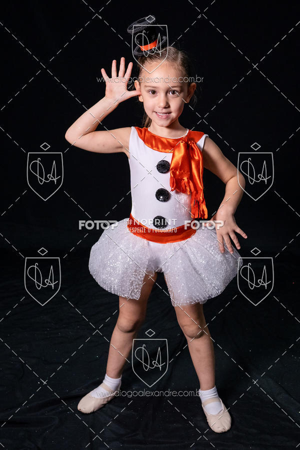 Buy your photos of the eventBelieve New York 2018 on Fotop