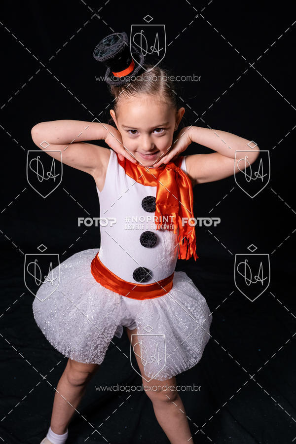 Buy your photos of the eventBelieve New York 2018 on Fotop