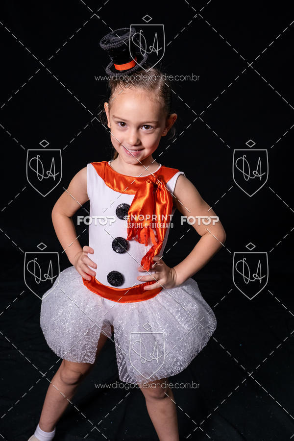 Buy your photos of the eventBelieve New York 2018 on Fotop