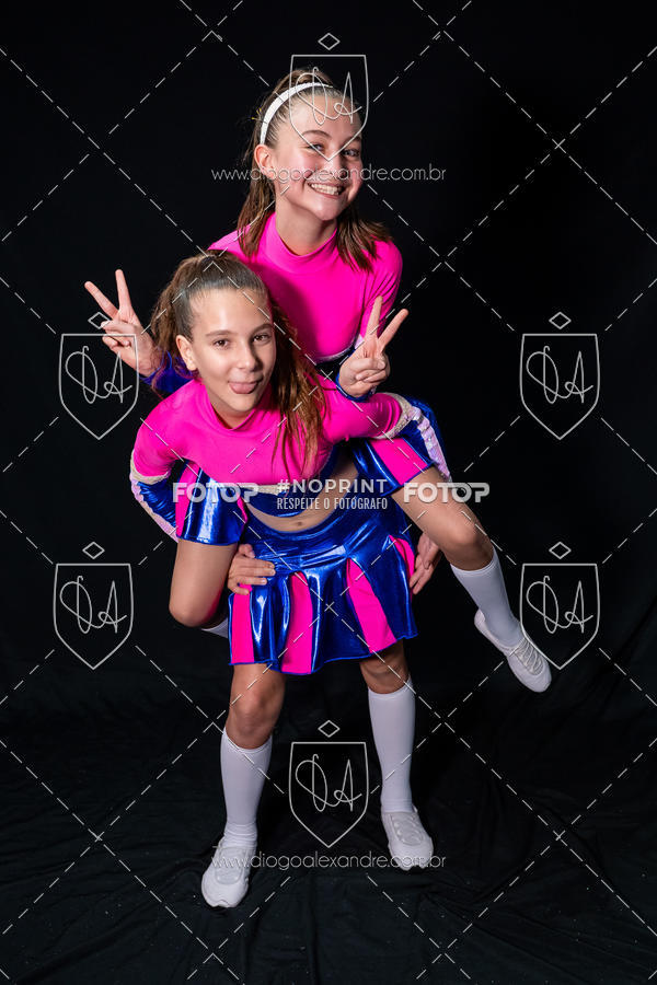 Buy your photos of the eventBelieve New York 2018 on Fotop