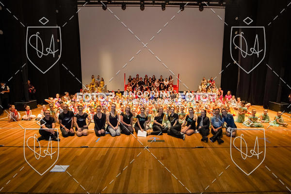 Buy your photos of the eventBelieve New York 2018 on Fotop