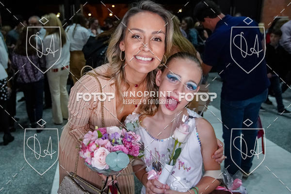 Buy your photos of the eventBelieve New York 2018 on Fotop