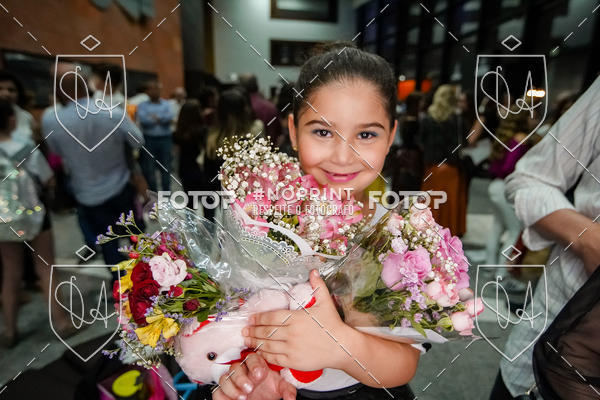 Buy your photos of the eventBelieve New York 2018 on Fotop