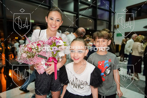 Buy your photos of the eventBelieve New York 2018 on Fotop