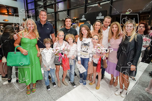 Buy your photos of the eventBelieve New York 2018 on Fotop