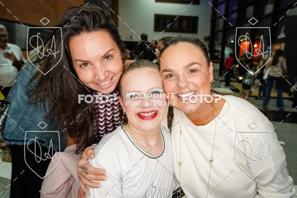 Buy your photos of the eventBelieve New York 2018 on Fotop