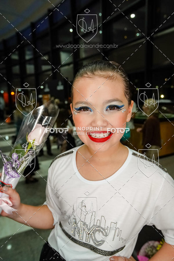 Buy your photos of the eventBelieve New York 2018 on Fotop