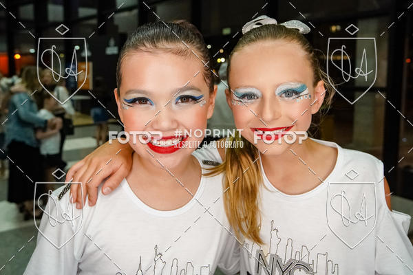 Buy your photos of the eventBelieve New York 2018 on Fotop