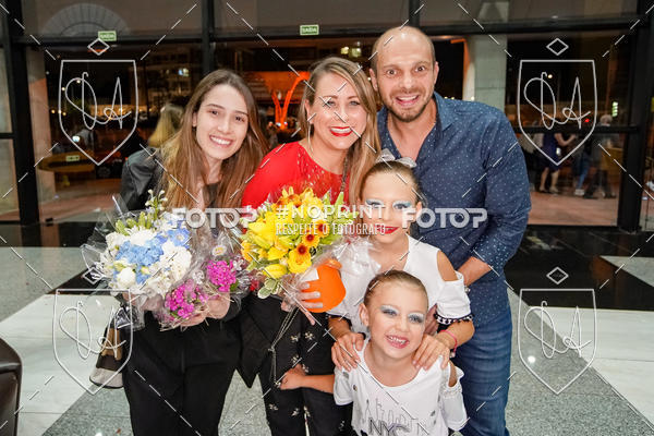 Buy your photos of the eventBelieve New York 2018 on Fotop