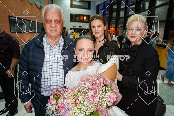 Buy your photos of the eventBelieve New York 2018 on Fotop