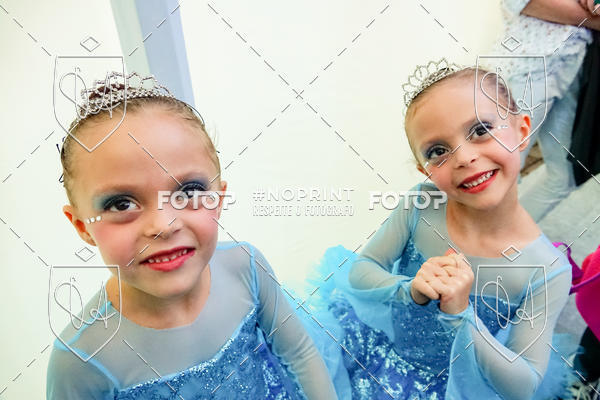 Buy your photos of the eventBelieve New York 2018 on Fotop