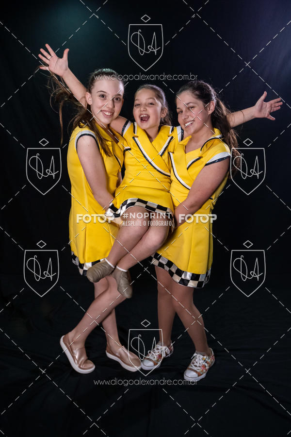 Buy your photos of the eventBelieve New York 2018 on Fotop