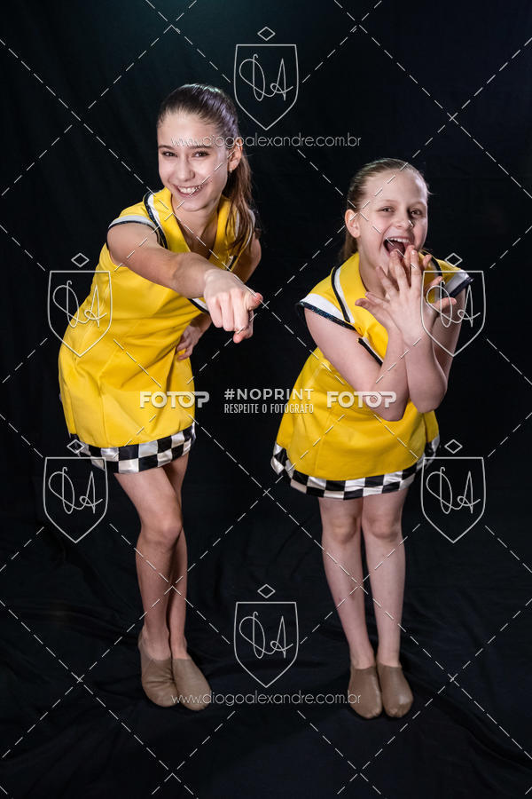 Buy your photos of the eventBelieve New York 2018 on Fotop