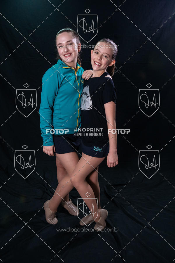 Buy your photos of the eventBelieve New York 2018 on Fotop