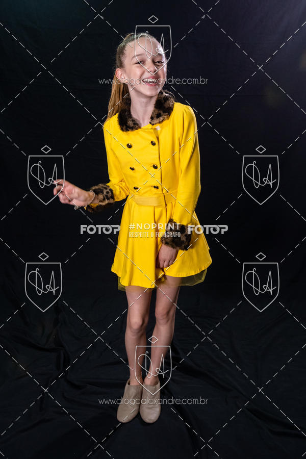 Buy your photos of the eventBelieve New York 2018 on Fotop