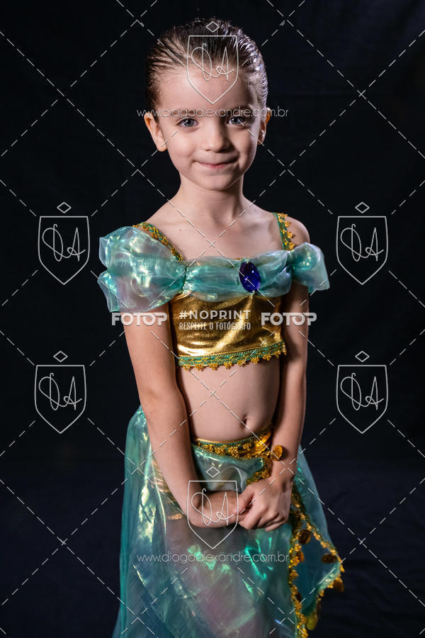 Buy your photos of the eventBelieve New York 2018 on Fotop