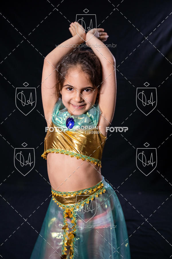 Buy your photos of the eventBelieve New York 2018 on Fotop