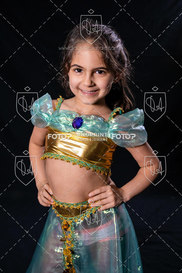 Buy your photos of the eventBelieve New York 2018 on Fotop