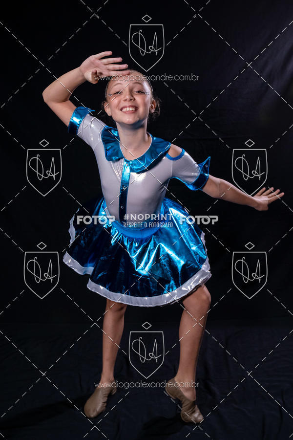 Buy your photos of the eventBelieve New York 2018 on Fotop